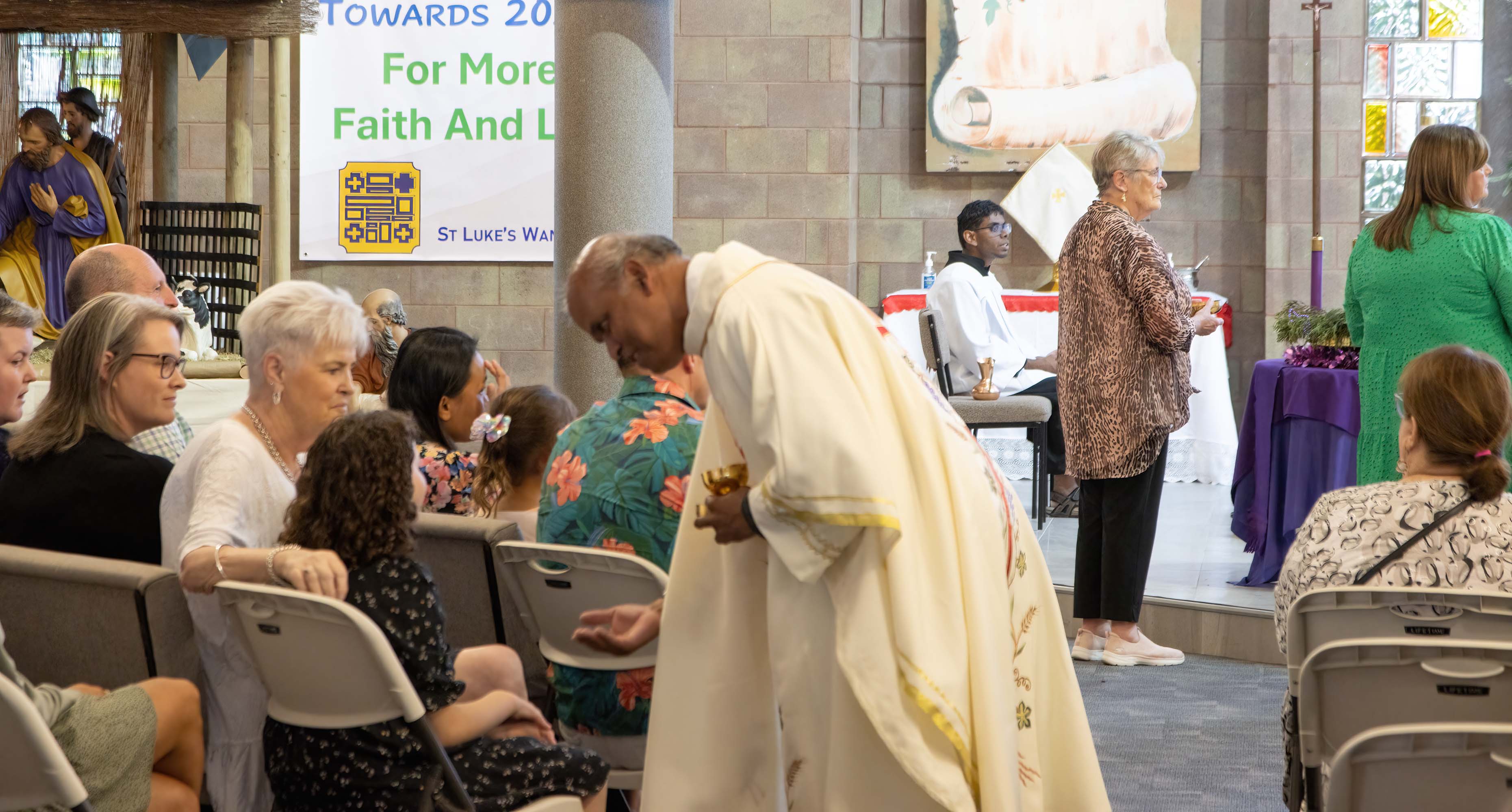 Christmas Family Mass 24 December - Photo 7