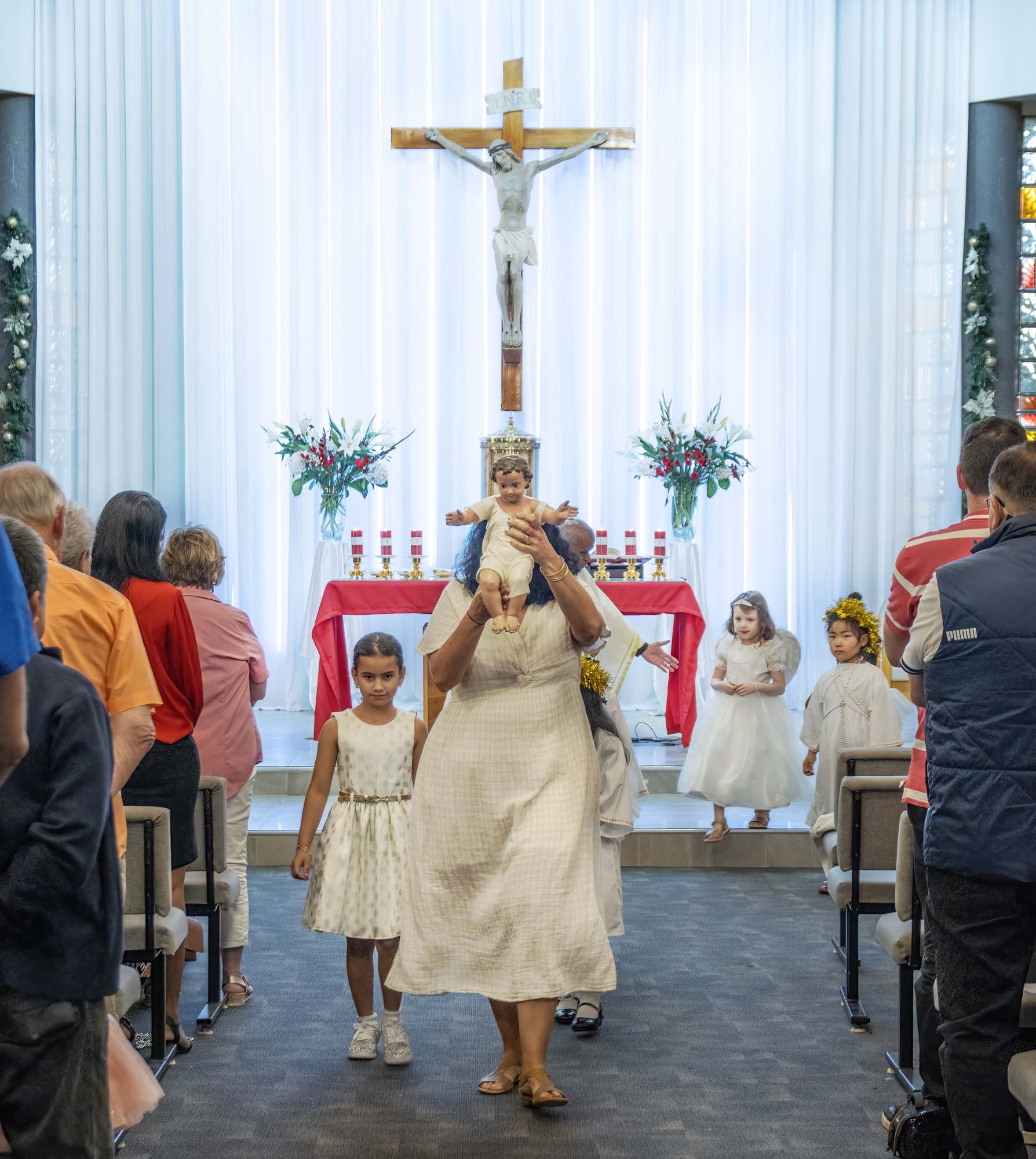 Christmas Family Mass 24 December - Photo 40