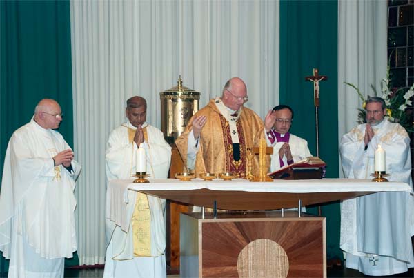Dedication Of The Altar - Photo 14