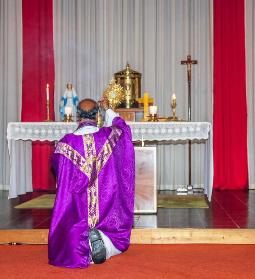 Holy Week - Photo 20