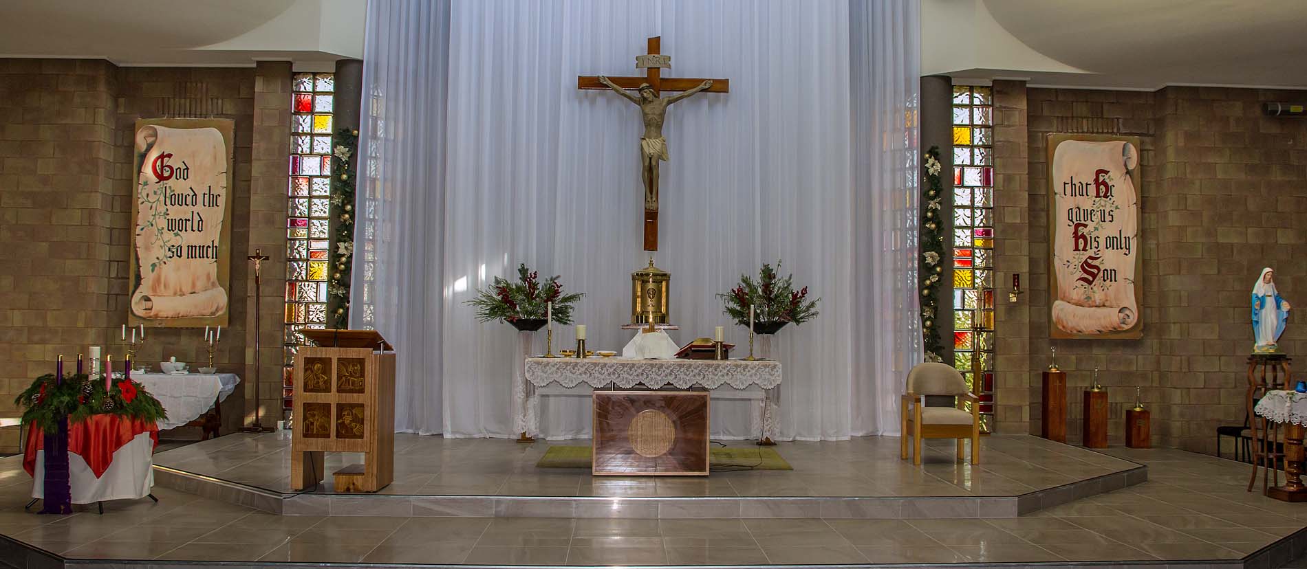 Christmas Family Mass 24 Dec - Photo 44