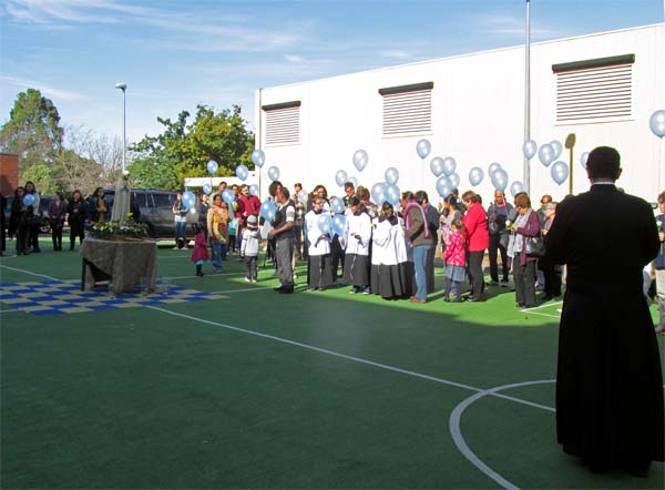 Living Rosary May - Photo 11