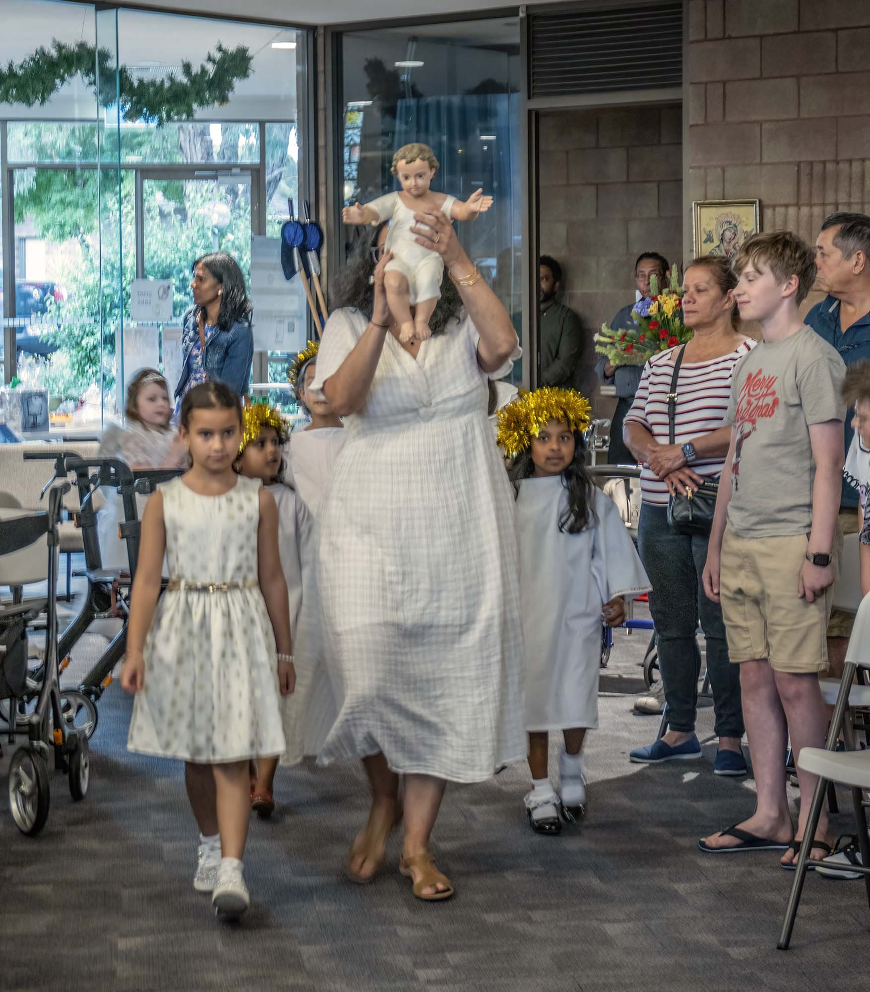 Christmas Family Mass 24 December - Photo 39