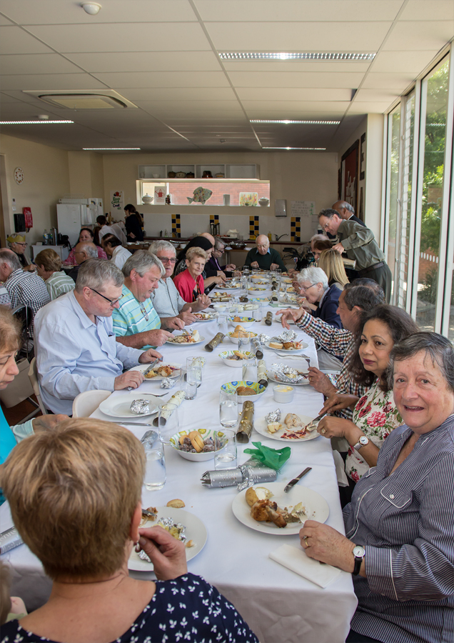 St Luke S Seniors Lunch 29 November - Photo 2