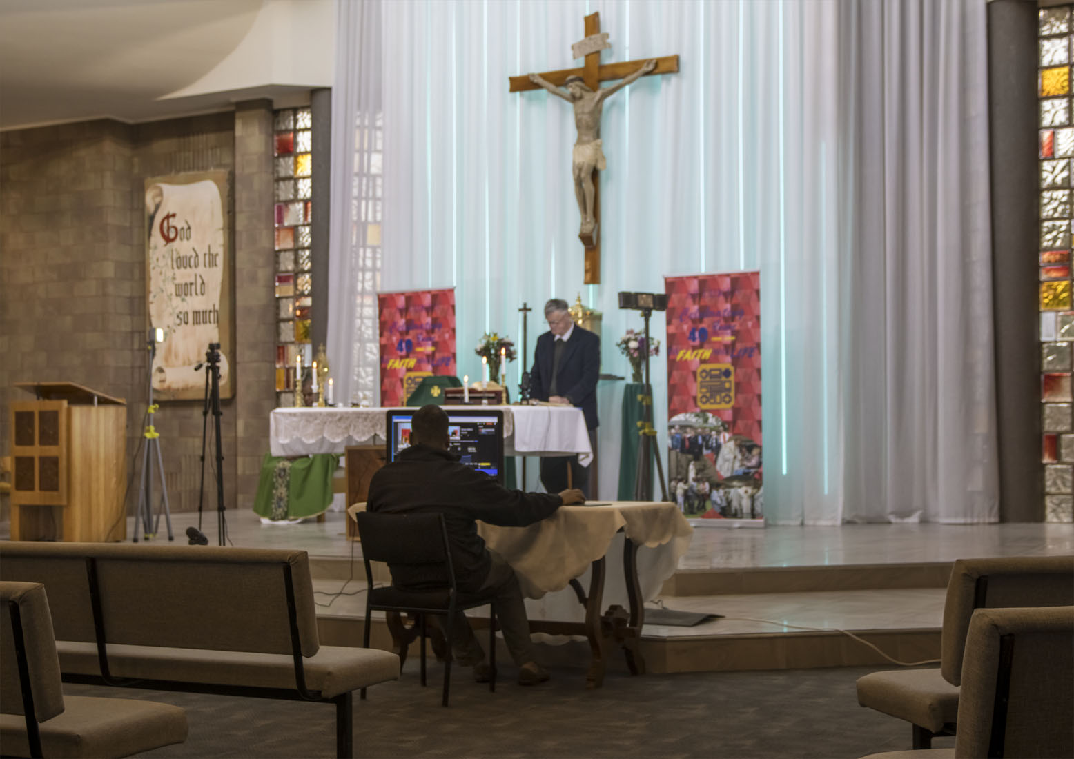 Live Mass During Pandemic 15 June - Photo 6