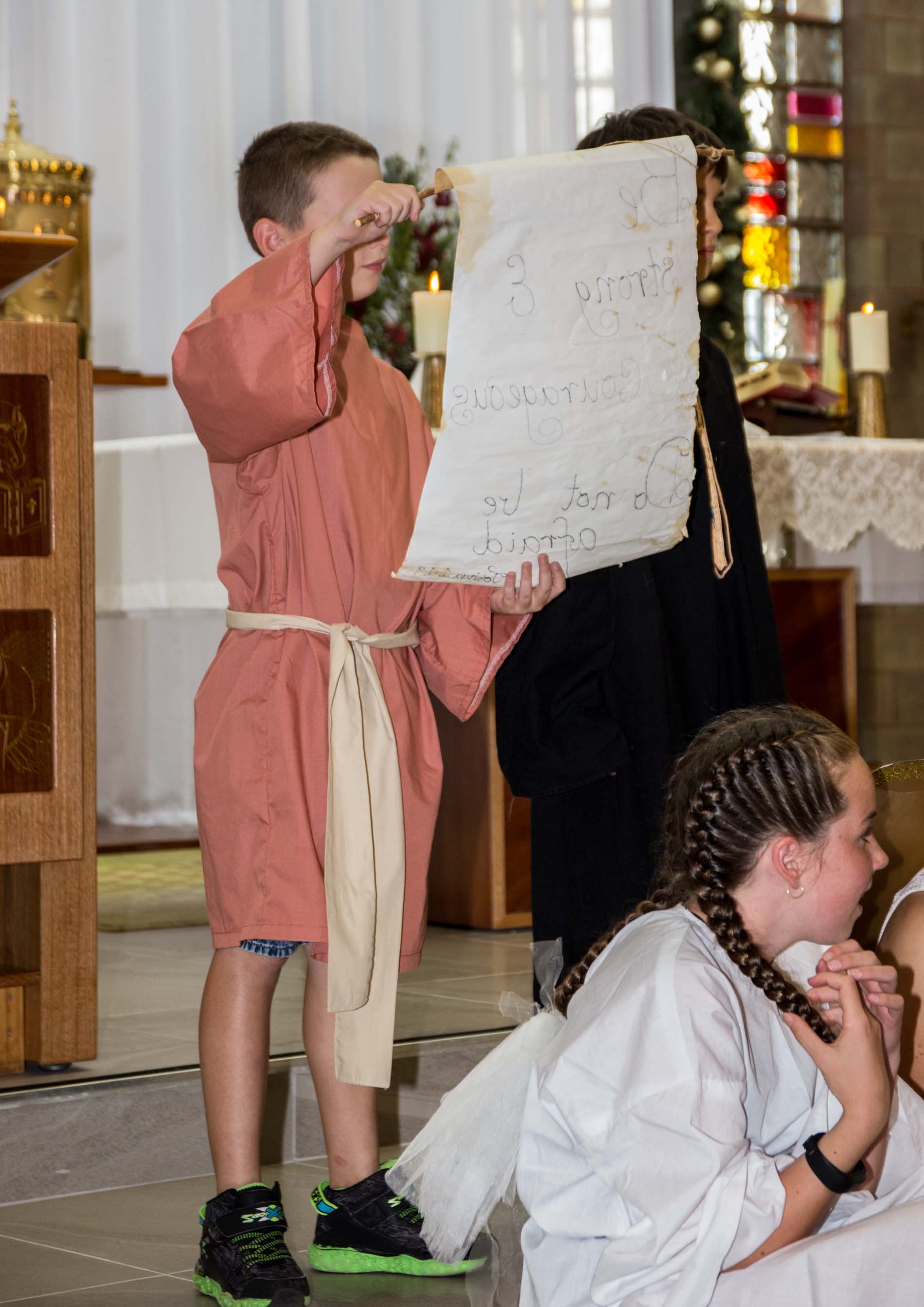 Christmas Family Mass 24 Dec - Photo 38