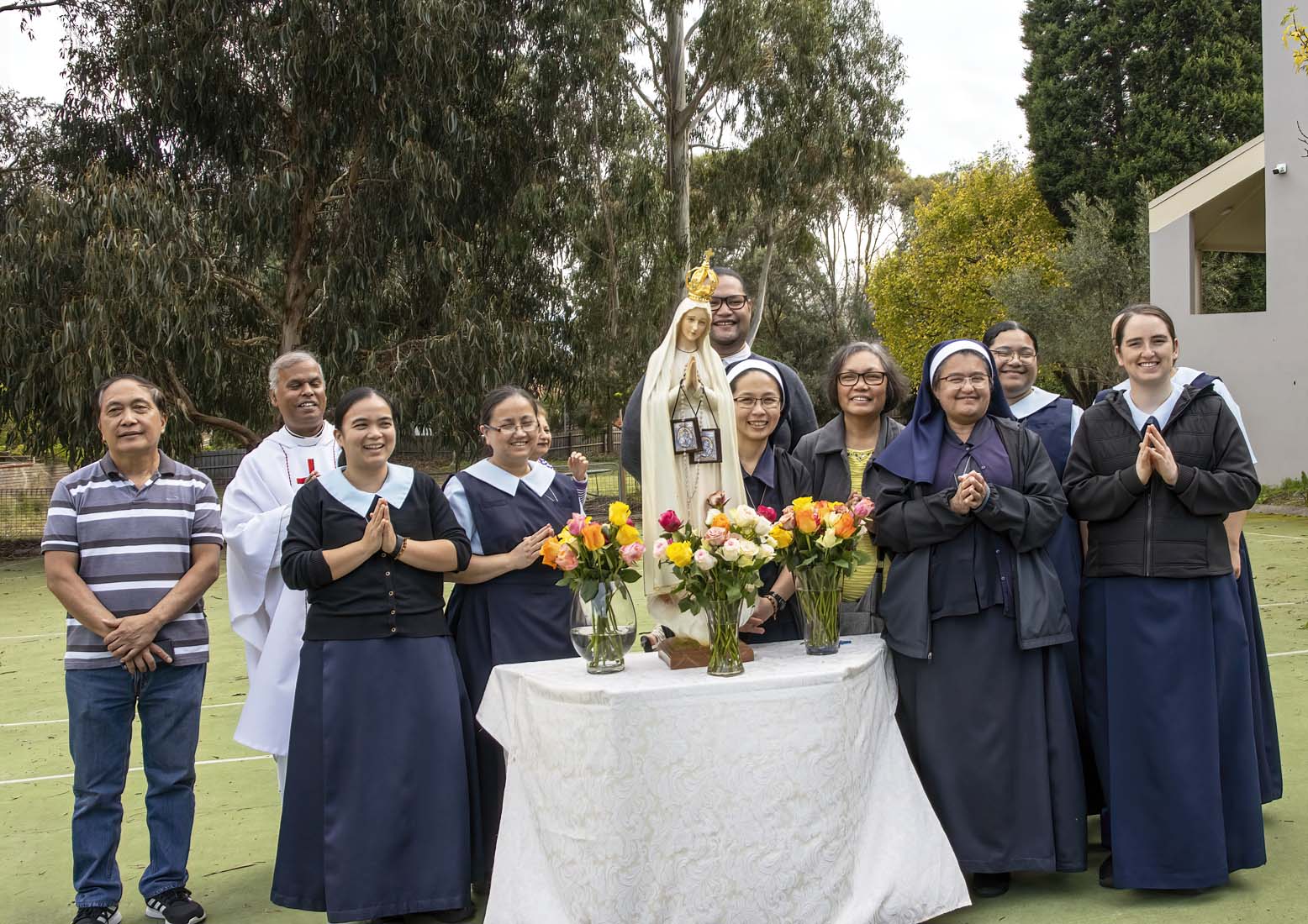 Living Rosary 2 May - Photo 2