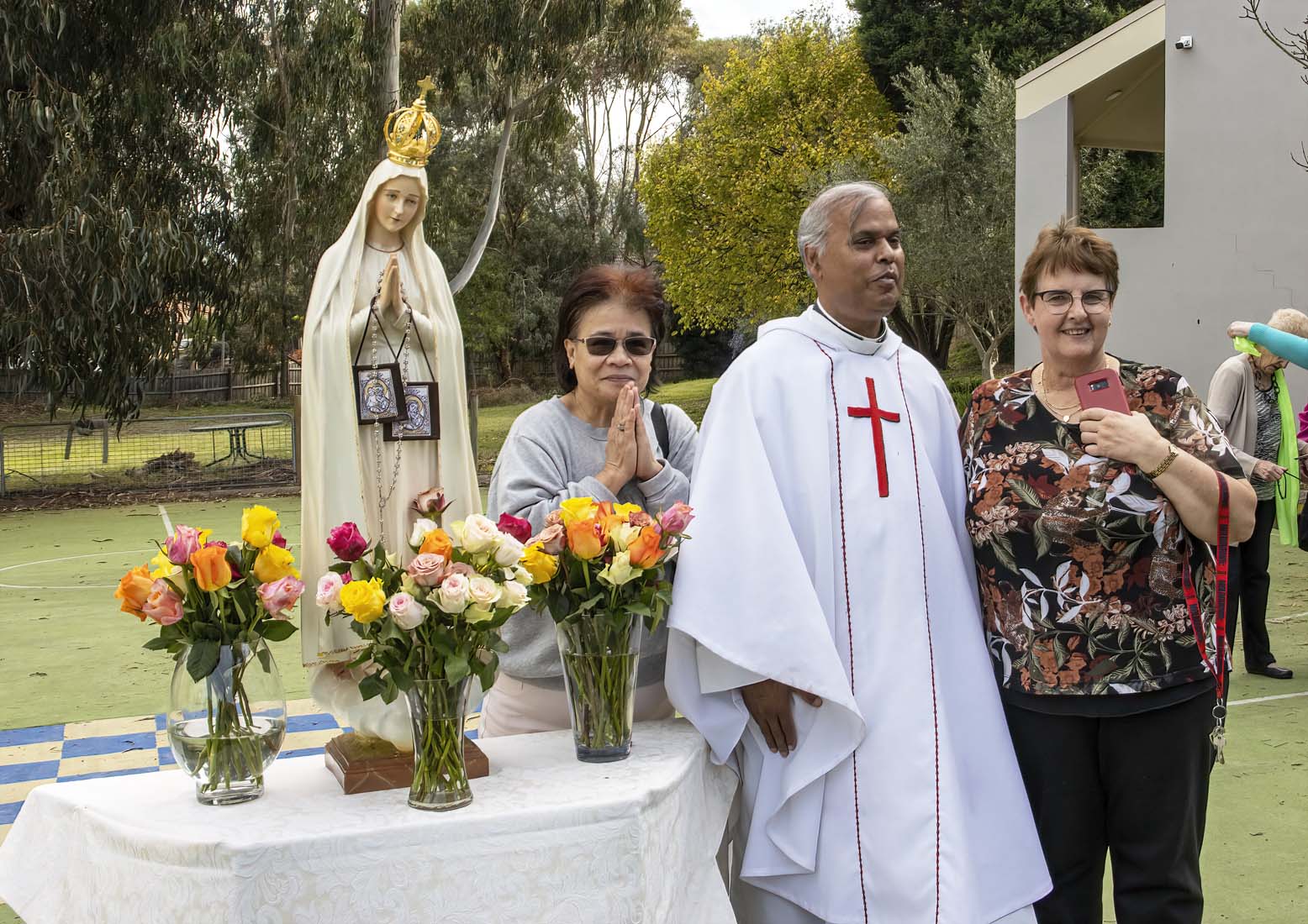 Living Rosary 2 May - Photo 4