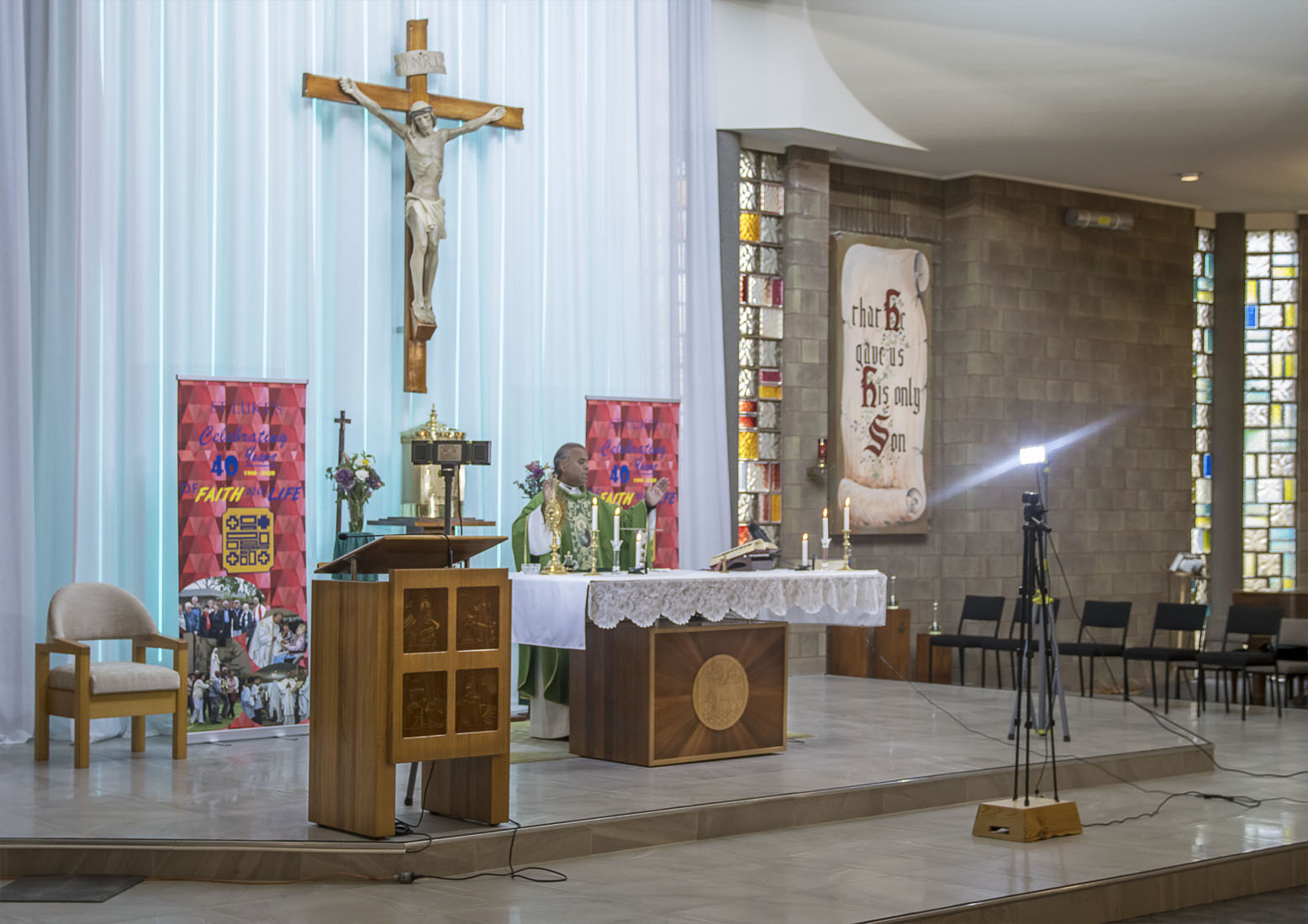 Live Mass During Pandemic 15 June - Photo 4