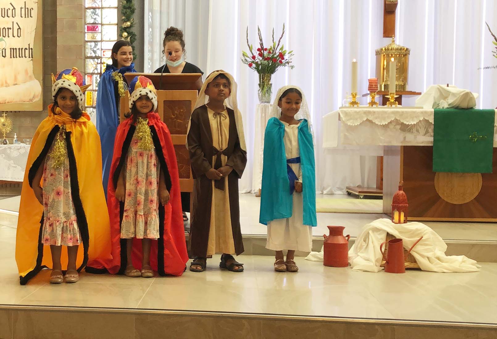 Christmas Family Mass 24 December - Photo 21