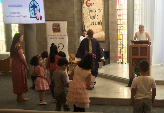 Family Mass 20 March - Photo 31