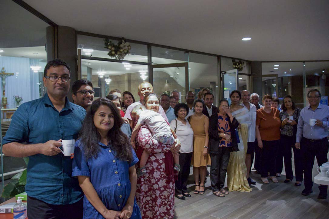 Nye Midnight Mass 31 Dec - Photo 11