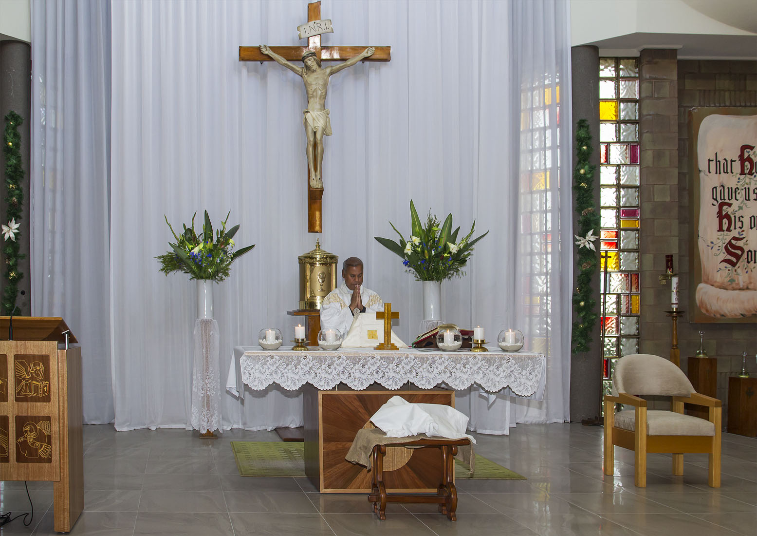 Christmas Family Mass 24 December - Photo 29