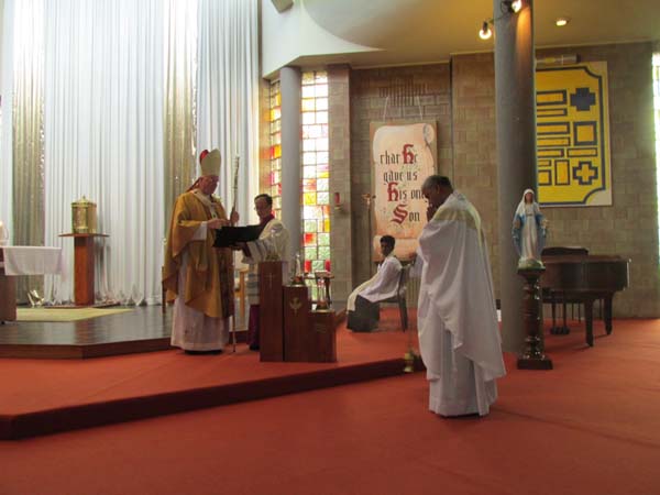 Fr Joseph S Installation Mass - Photo 21