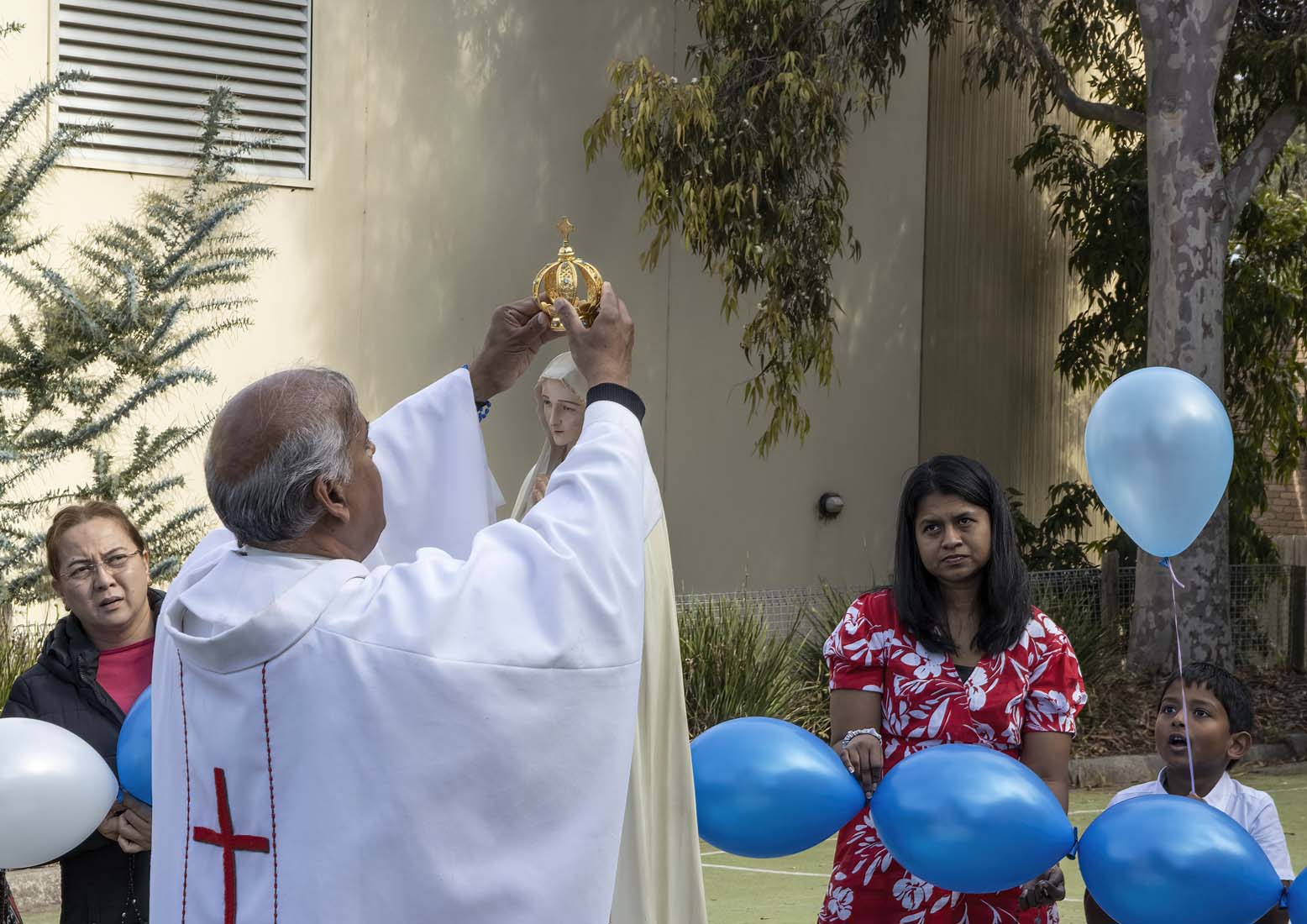 Living Rosary 2 May - Photo 17