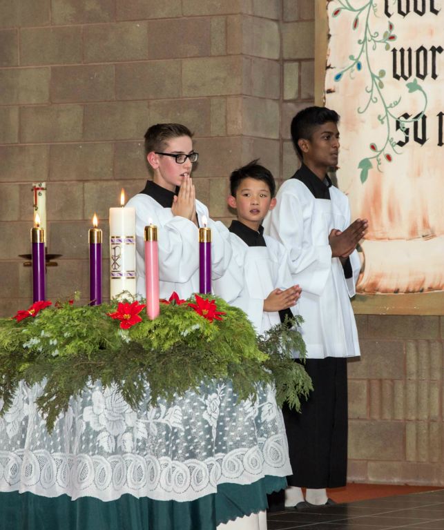 Christmas Family Mass - Photo 26